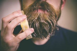 nettoyer barbe : savon à barbe